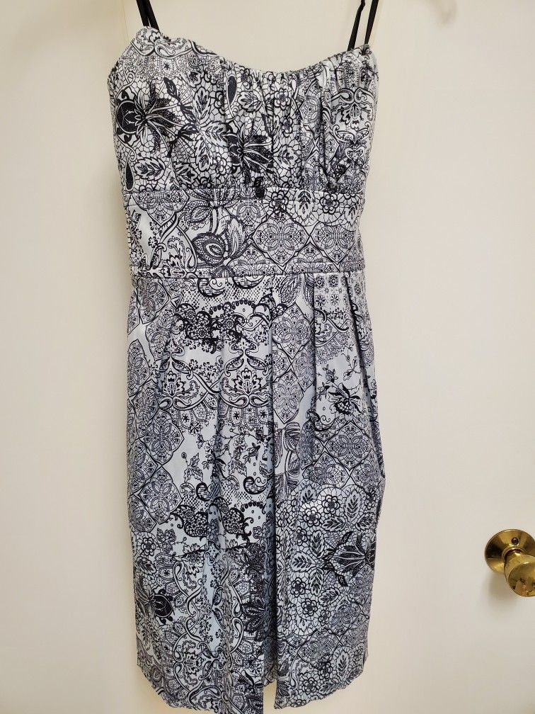 DRESS - BLACK AND WHITE COCKTAIL DRESS