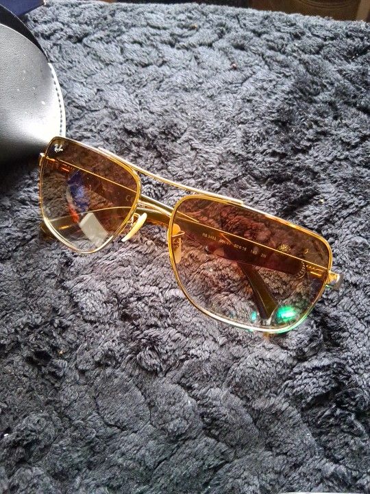 Men's ray ban sunglasses