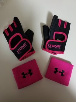 Athletic Gloves & Wrist Bands