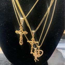 Gold filled Chain And Pendant. 