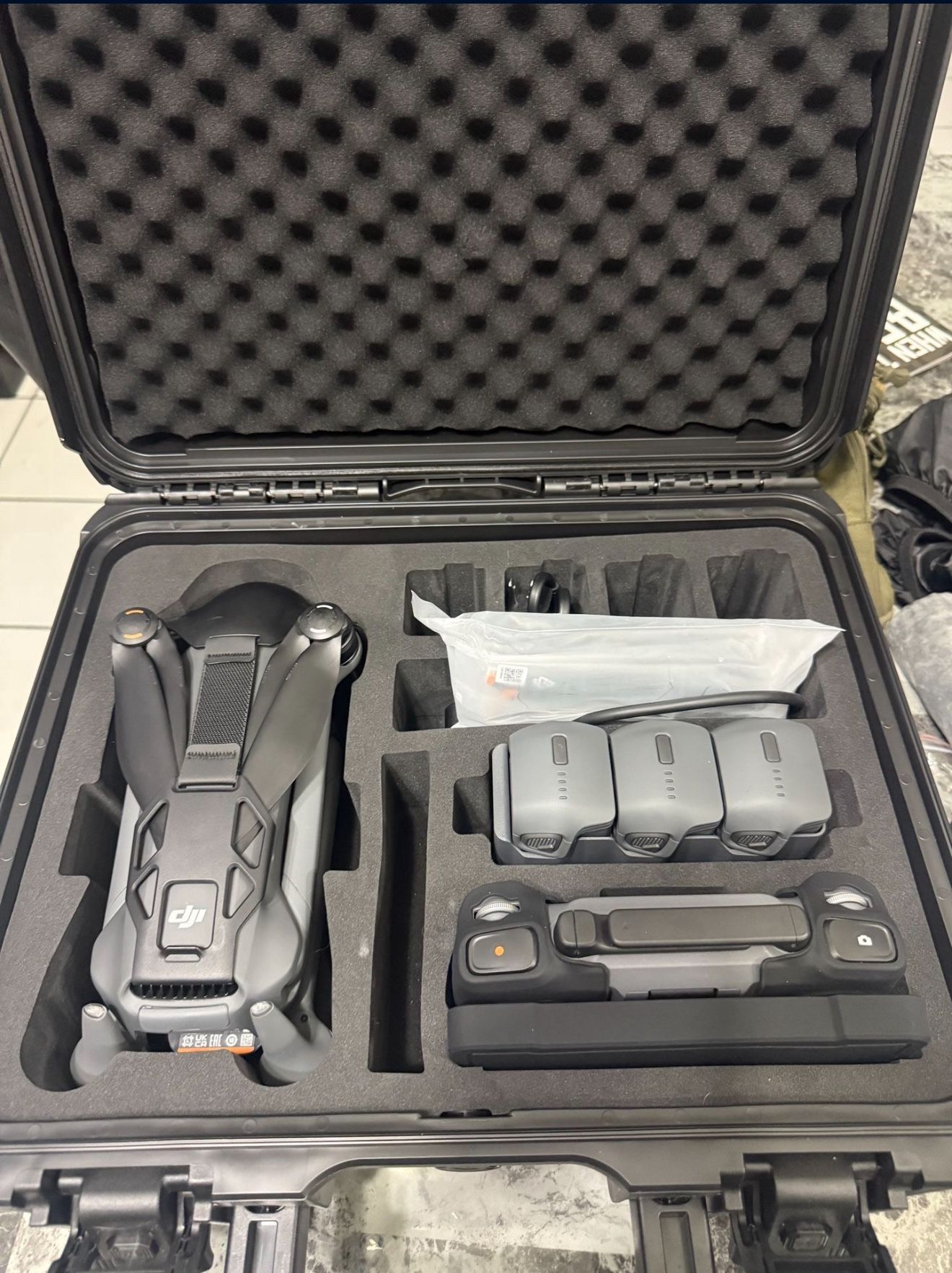 Dji Mavic 4 Pro Creator Combo.