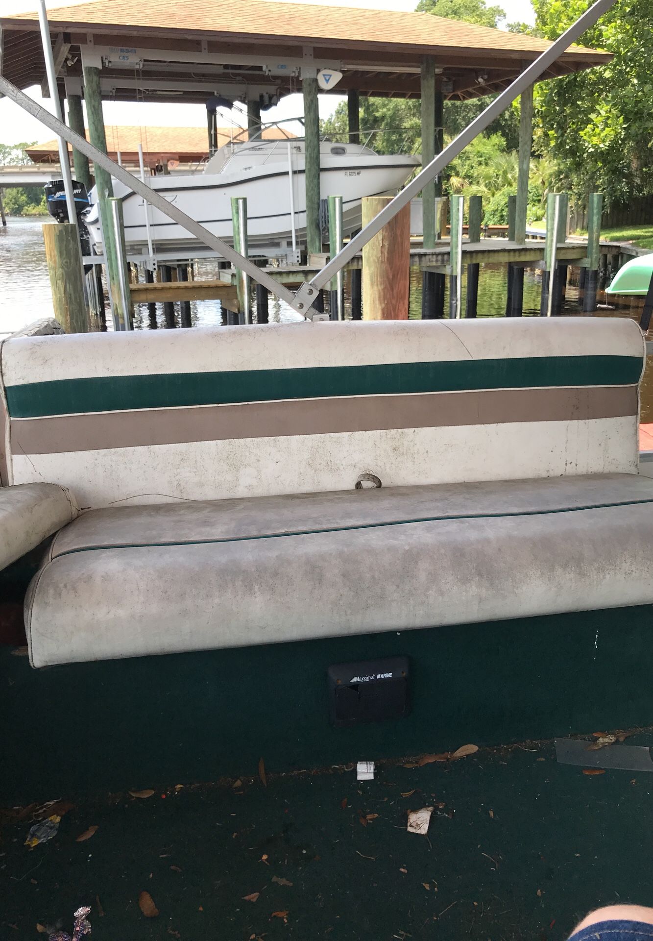 Pontoon bench seat