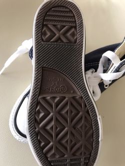 Girls navy 13 converse