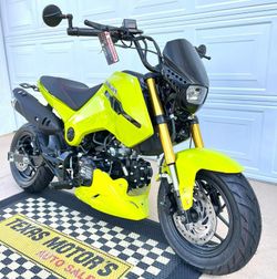 Honda grom manual gears street legal motorcycle ready to ride 0 miles new