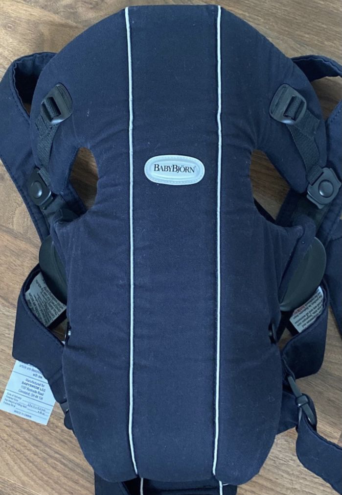 Selling  Baby Carrier Baby Bjorn For $40