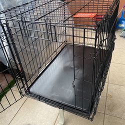 Dog crate. 30.00 Obo