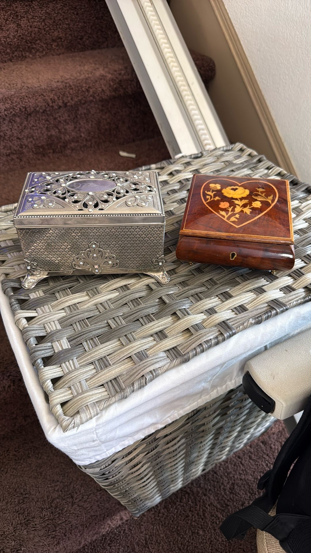 Antique Music Boxes Still Play Music 