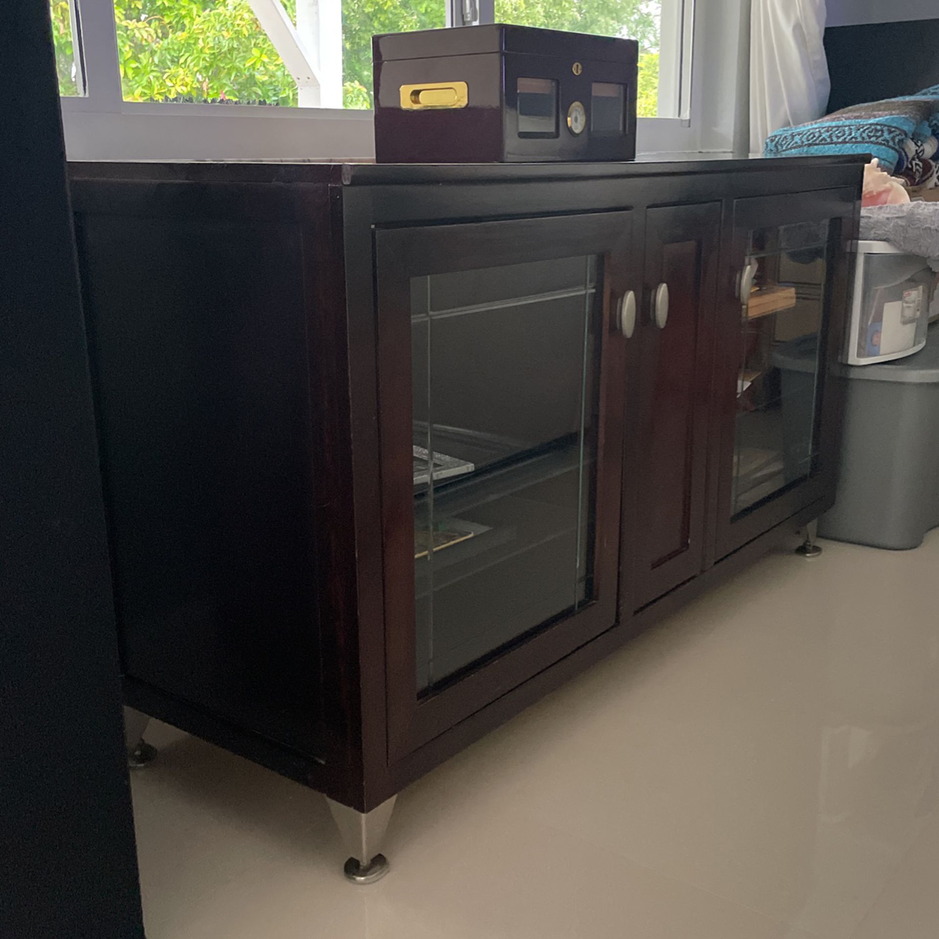 Wooden TV Stand/ Cabinet 