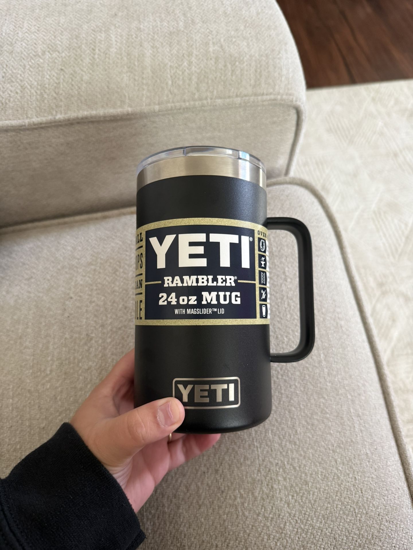 Yeti 24oz Rambler Mug With Magslider Lid Brand New