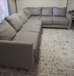 Sectional couch