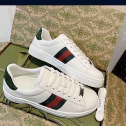 Gucci shoes, Size 10