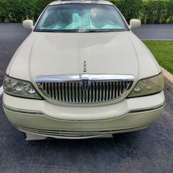 2007 Lincoln Town Car