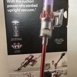 Dyson Cyclone V10