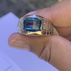 10K White Gold Ring With Blue Stone