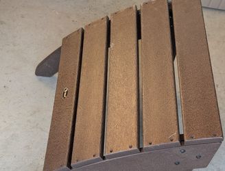 
•TREX® Yacht Club Ottoman w curved silhouette