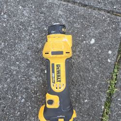 Dewalt And Milwaukee Tools