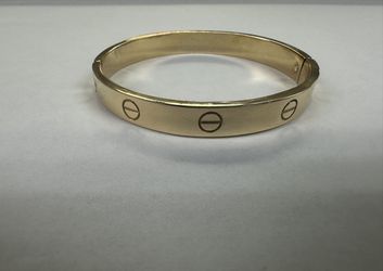 14K Bangle Bracelet 