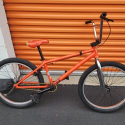 24in CULT. BMX