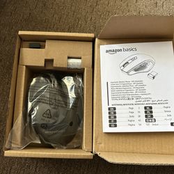 Brand New Wireless Mouse by Amazon Basics