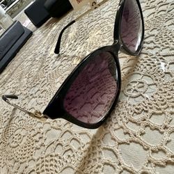 TRUE RELIGION SUNGLASSES