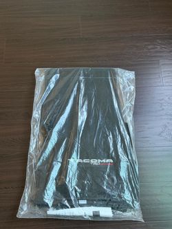 New 2025 toyota Tacoma TRD pro off road mats , first person that brings $50 firm take it Costa Mesa