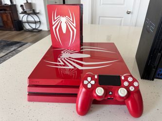 PS4 Pro Spider-Man Edition Complete w/Steelbook Game