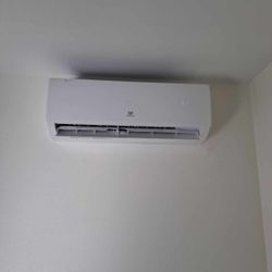 Mini Split AC + Heater