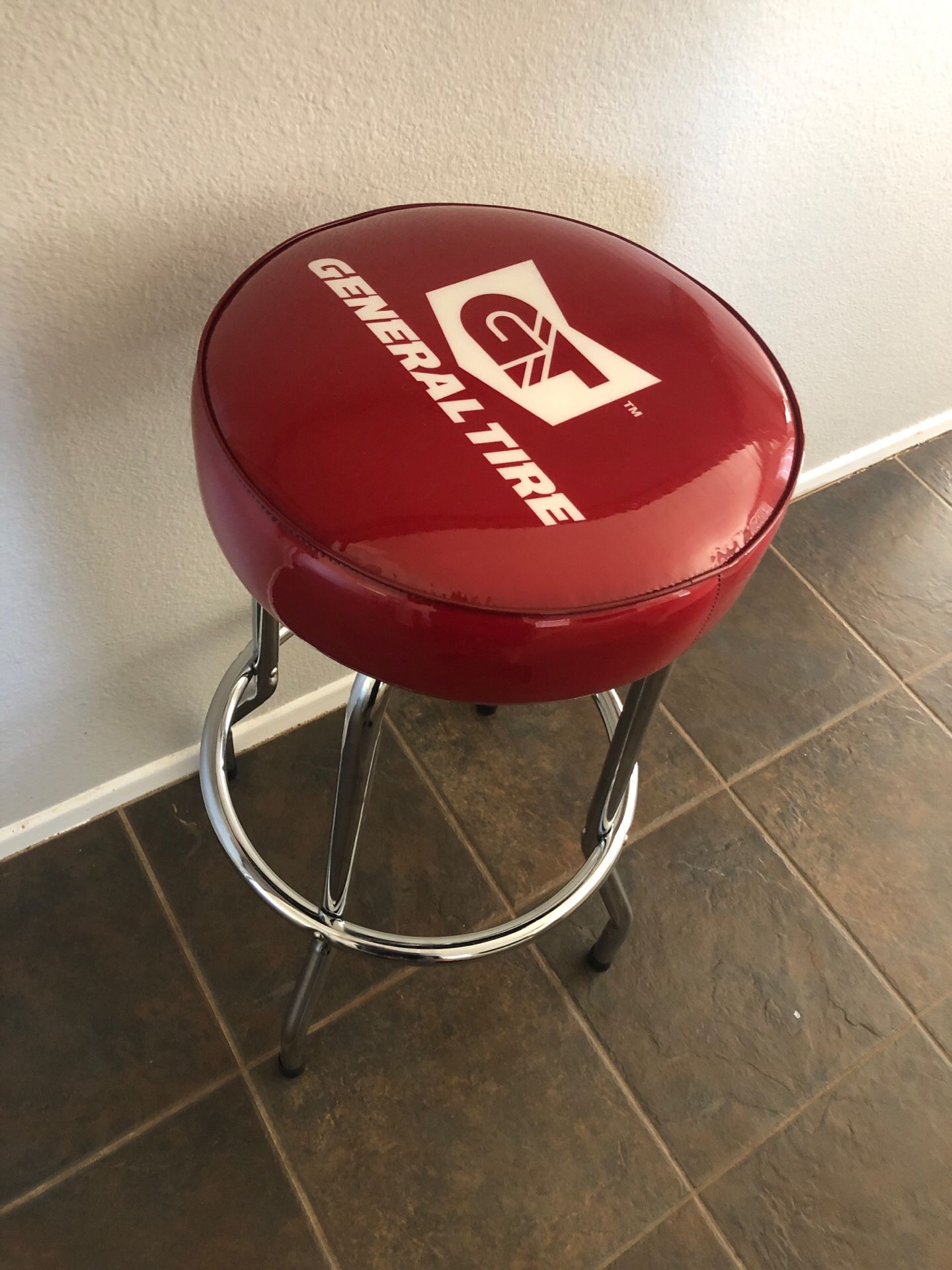 GT bar stool