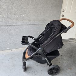 Chicco Bravo Quick-Fold Stroller - Black