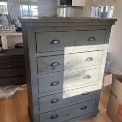 Baja Wooden 5 Drawer Dresser