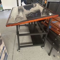 Puzzle Table