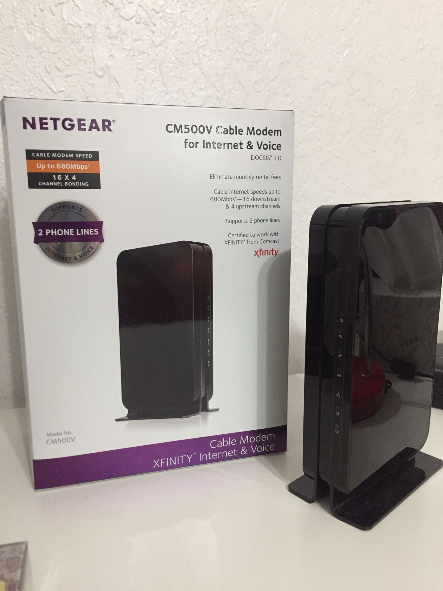 Netgear CM500V 3.0 Cable Modem with Telephone jack - Price is firm