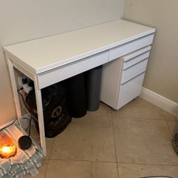 IKEA Desk-White 