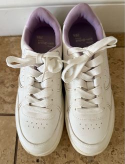 ZARA Big Girls Lilo & Stitch White Sneakers NEW. Sz 37 US 5.5