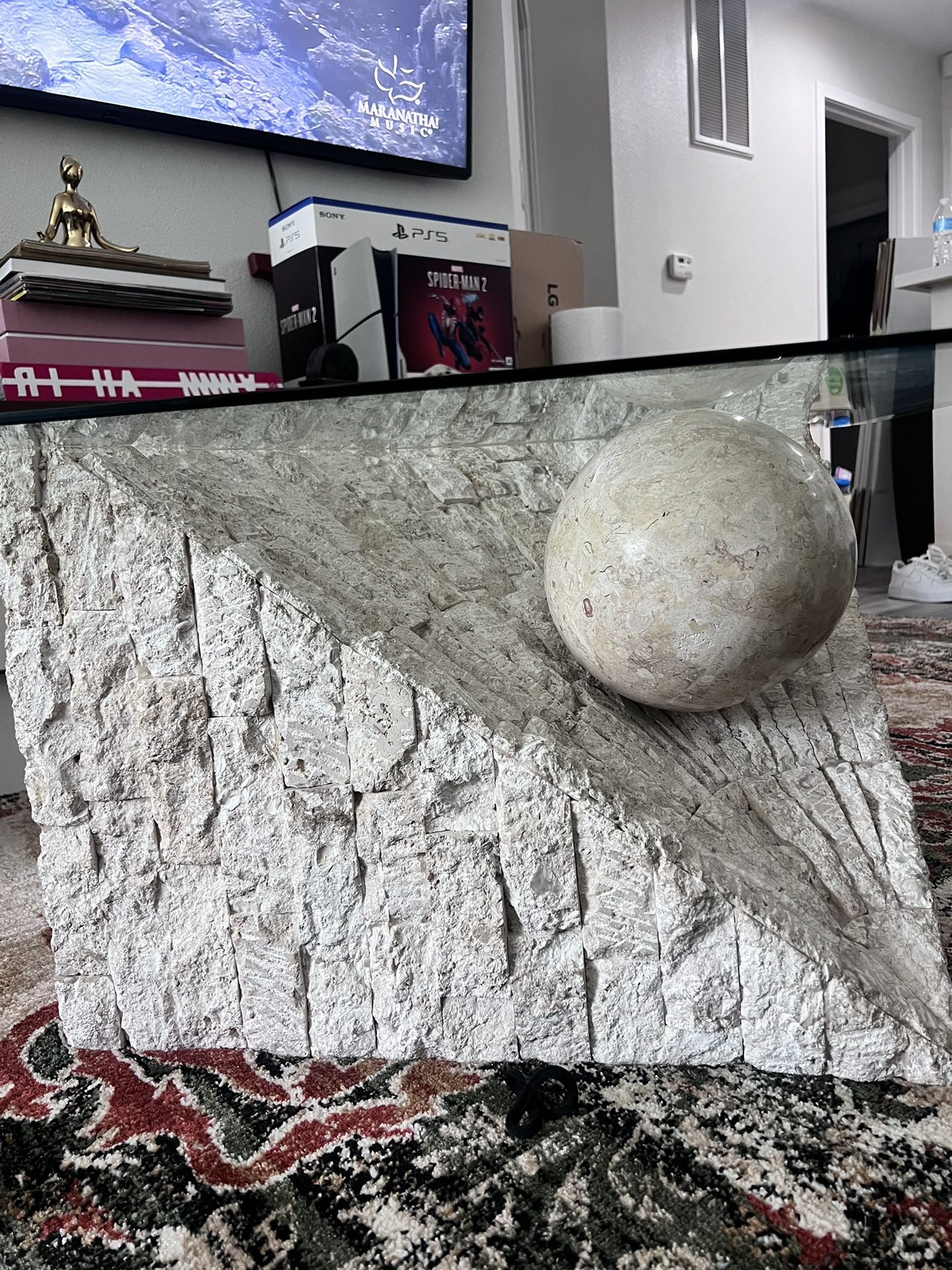 Postmodern Triangular Tessellated Stone Coffee Table Sphere Style