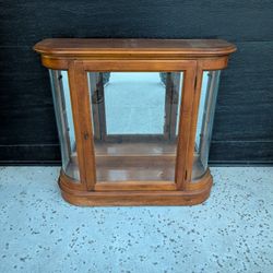 Beautiful Vintage Curved Glass Curio Cabinet