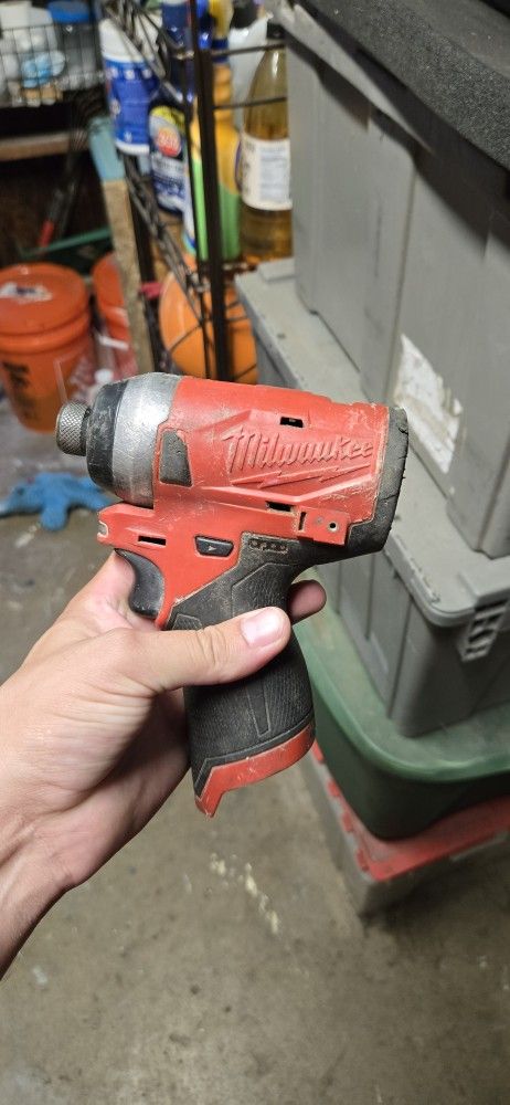 Milwaukee Impact Driver 