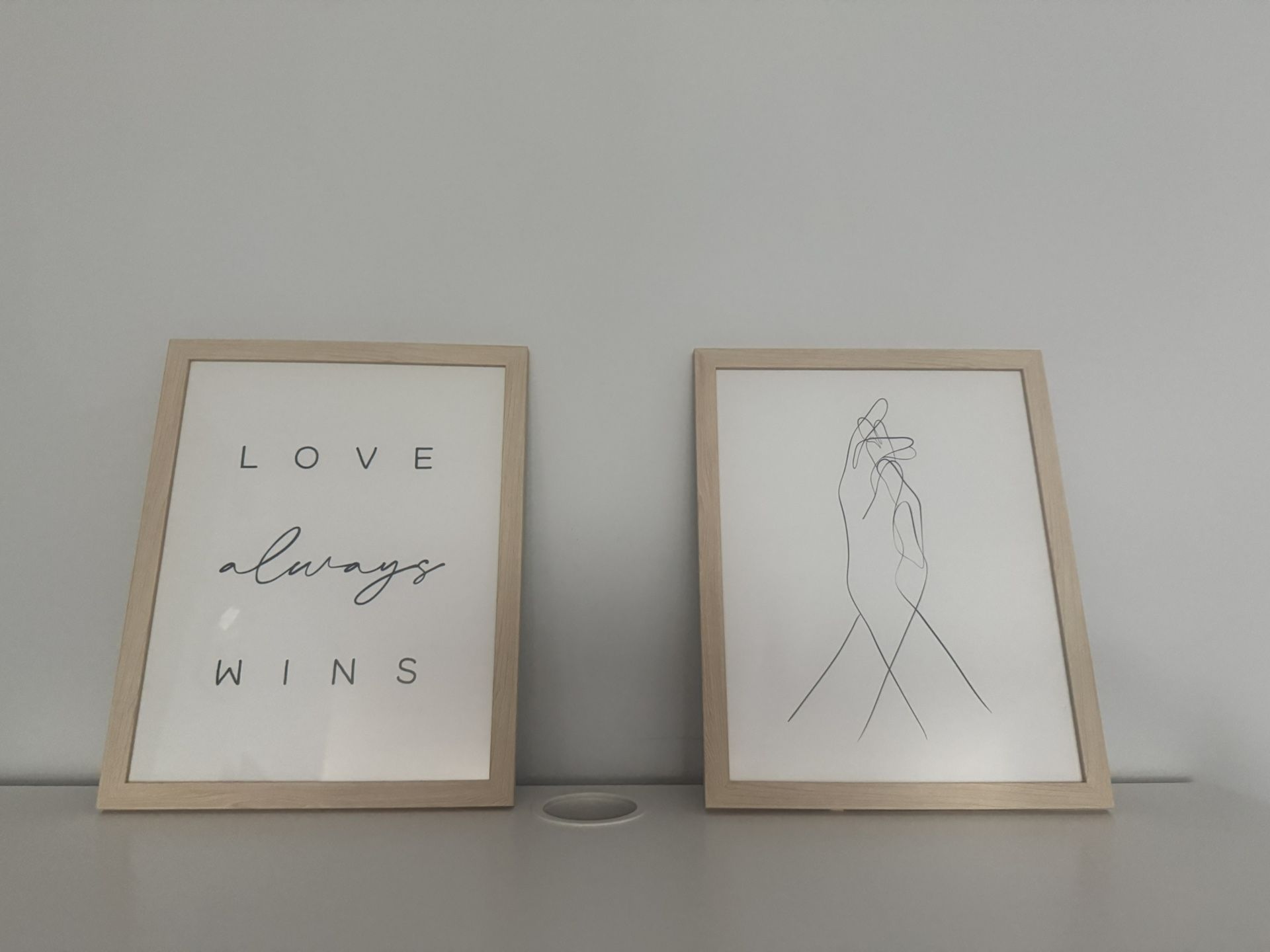 2 Pictures
