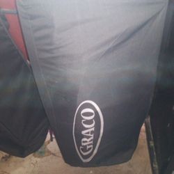 Graco Play Pen Used 