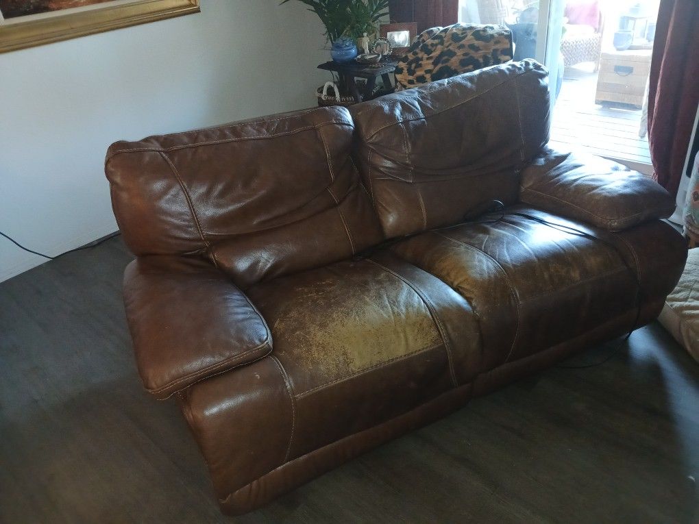 100 percent leather 2 Recliner Sofa