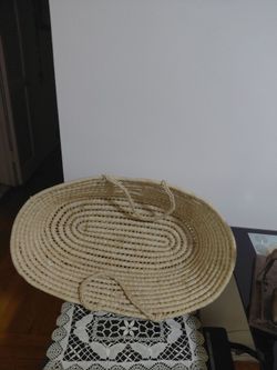 Oval woven basket