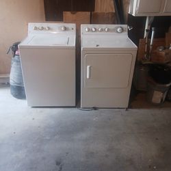 GE Top load Washer And Dryer White (Set)