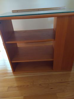 End table with side shelves used in Warrenville