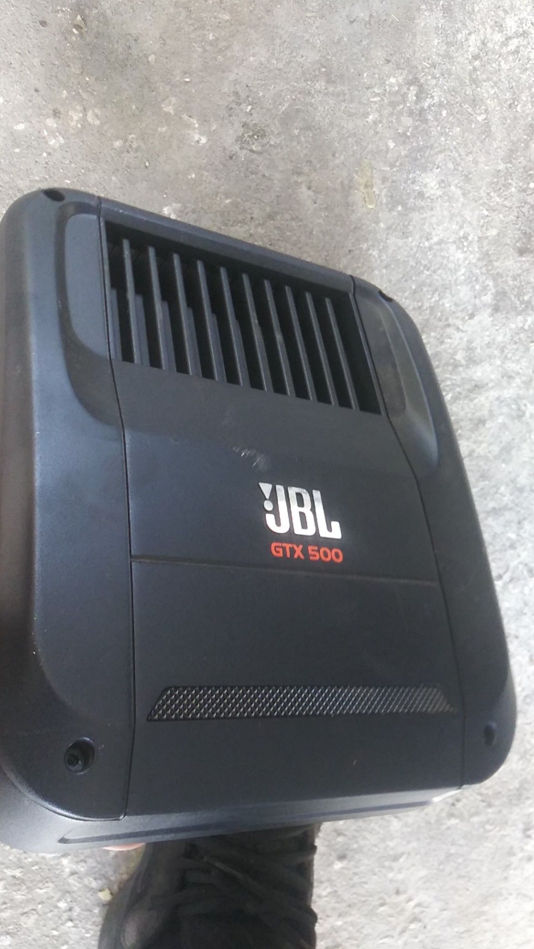 JBL Amplifier & CompR Subwoofer