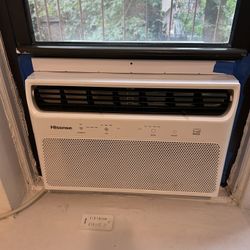 Hisense 8,000 BTU Window AC w/ WiFi – Excellent Condition