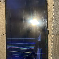 55 inch BROKEN SAMSUNG TV(