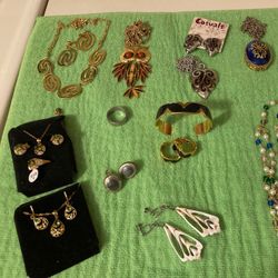 Vintage Jewelry Collection, Necklaces, Rings, Clip On Earrings