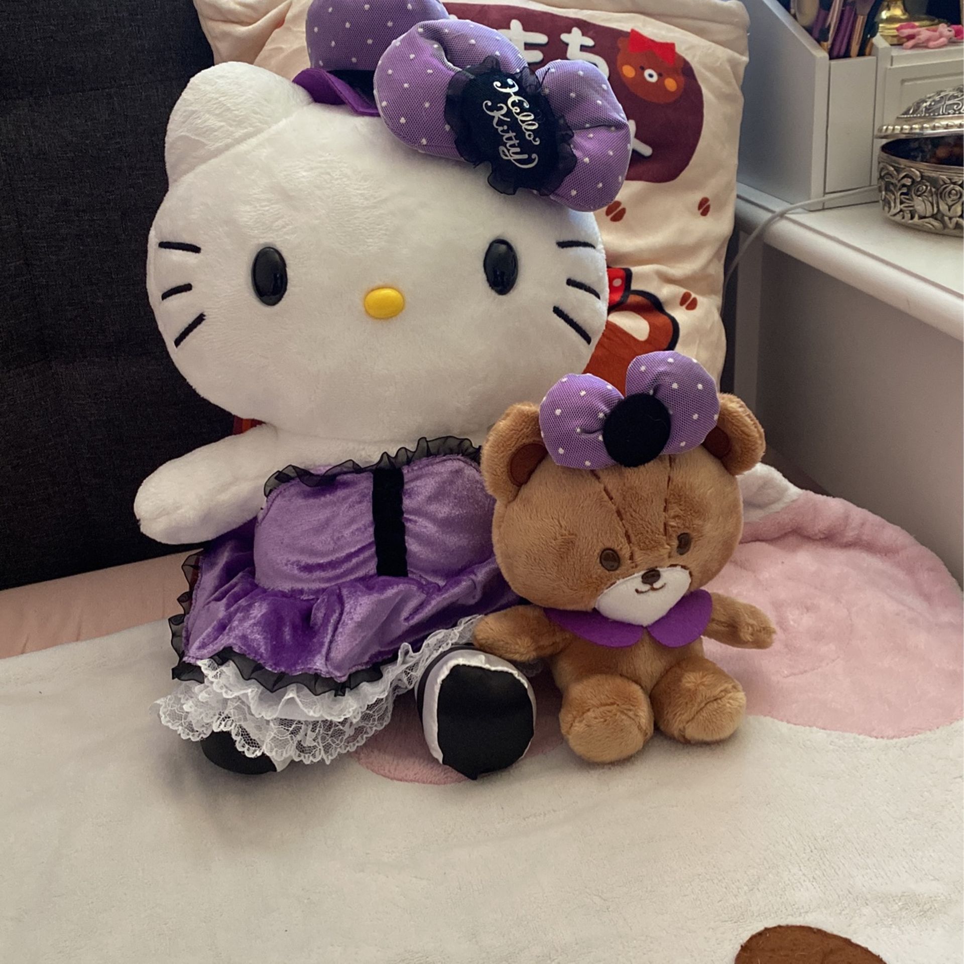 Hello Kitty Gothic Dress Plush