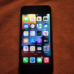 Apple iPhone SE MP7T2LL / A1662 32GB Gray *READ*