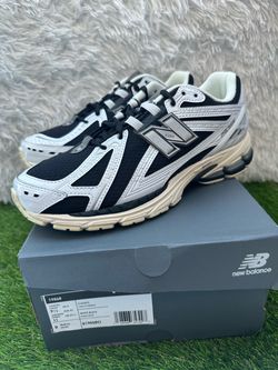 New Balance 1906R White Black Athletic Shoes Unisex 9.5